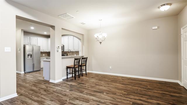 Building Photo - 3213 Carlisle St