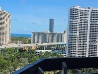 Building Photo - 3600 Mystic Pointe Dr