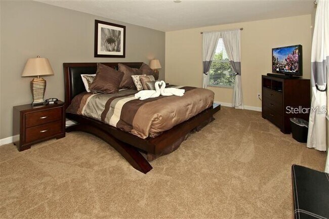 Building Photo - 8951 Cuban Palm Rd