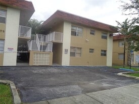 Building Photo - 16118 NE 21st Ave
