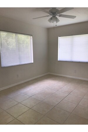 Building Photo - 1169 Lake McGregor Dr