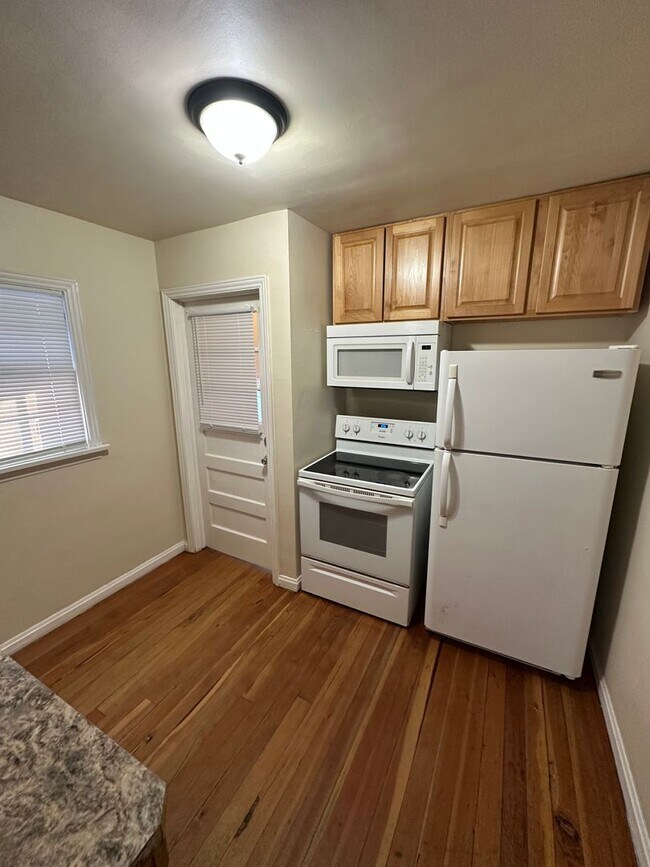 Building Photo - CHK1903