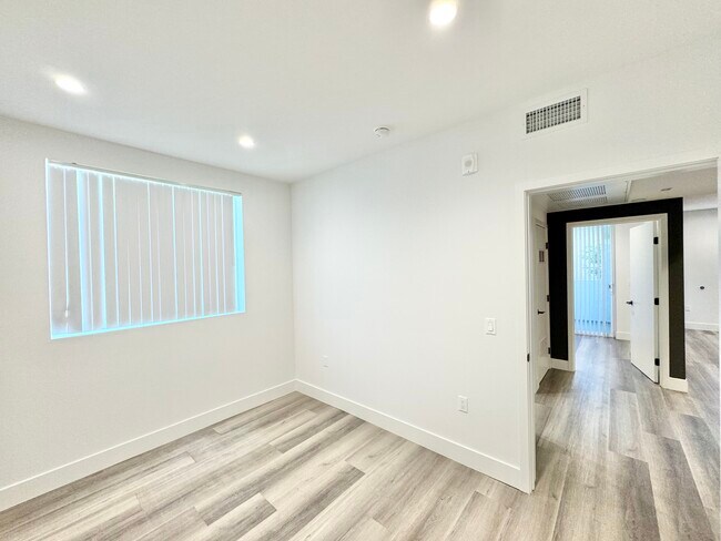 Building Photo - 11155 Huston St