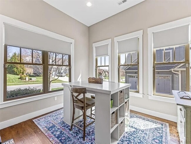 Building Photo - 61 Barnrock Dr