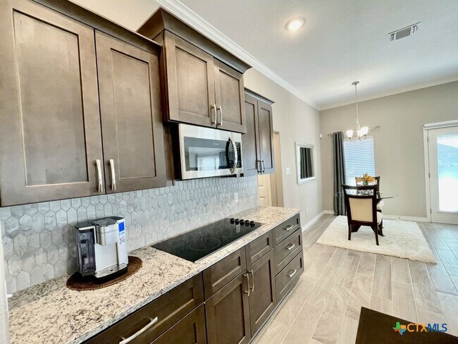 Building Photo - 8401 Grayson Trl
