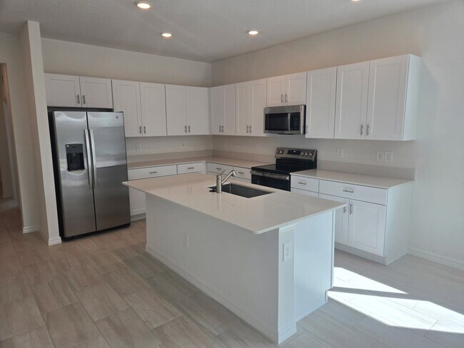 Building Photo - 9872 Dancing Goat Pl