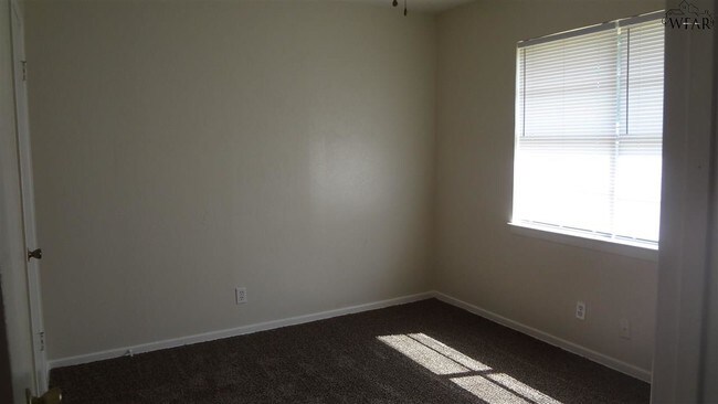 Building Photo - 1503 Covington St