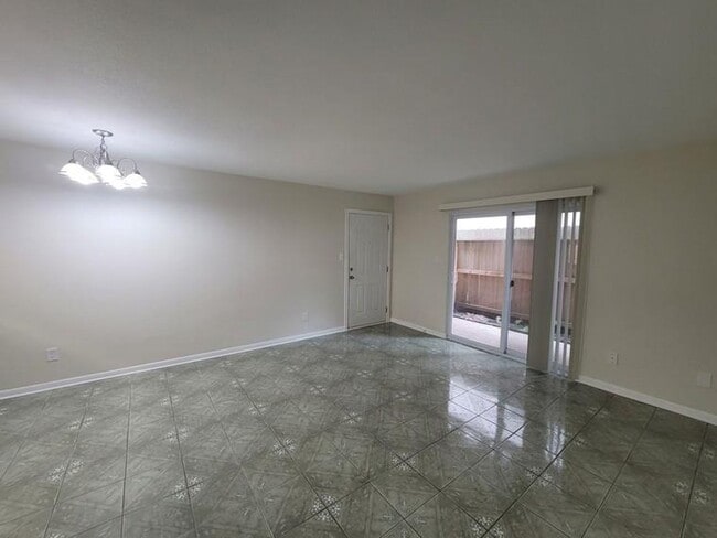 Building Photo - 215 Postoffice St