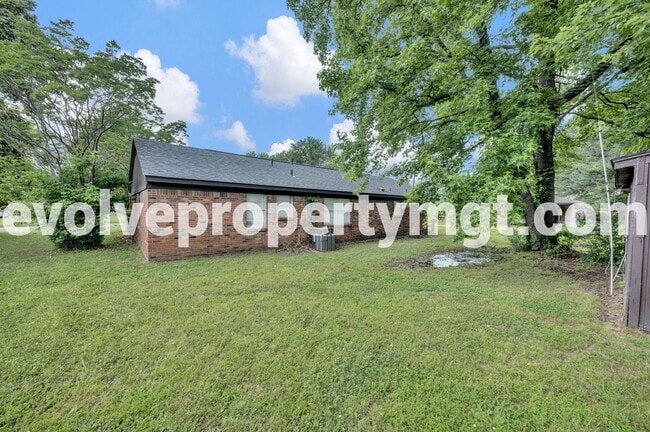 Building Photo - 3782 Marty St
