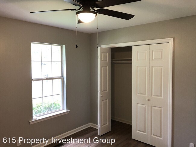 Building Photo - 3 br, 2 bath House - 314 Castlewood Dr