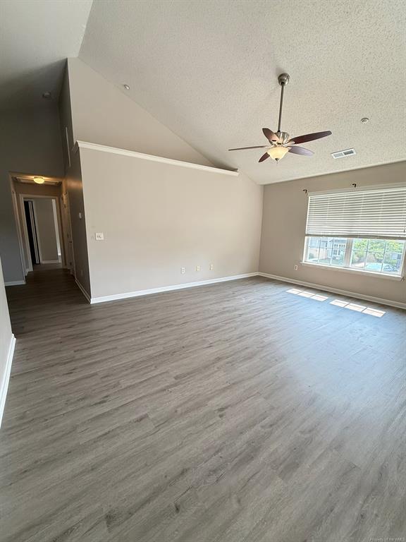 Building Photo - 1710 Duntrune Glen