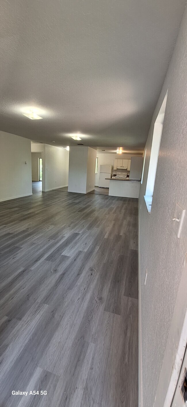 Building Photo - 674 NW 46th St