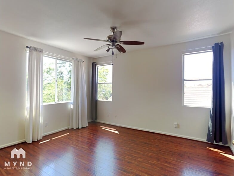 Building Photo - 2742 Chateau Montelena Way
