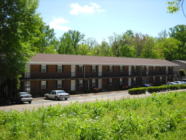 Primary Photo - 480 E Red Bud Rd