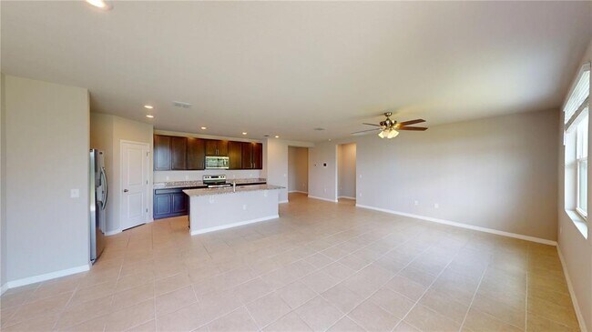 Building Photo - 1212 Oak Vly Dr