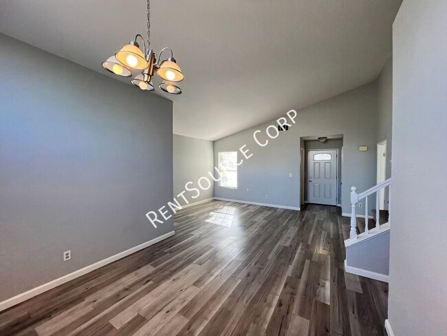 Building Photo - 4 Bedroom Two Story Home for Rent in East ...