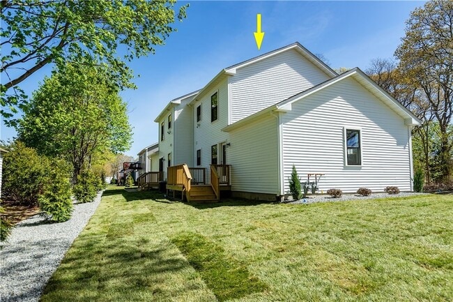 Building Photo - 83 Cadora Ave
