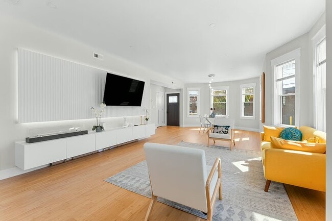 Building Photo - 86 Cypress St