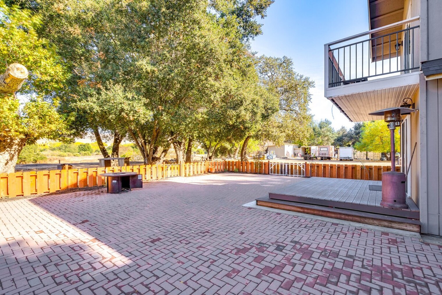 Building Photo - 10000 Monterey Rd