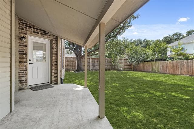 Building Photo - 2817 Ridgemere Dr
