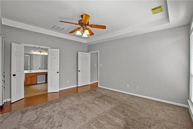 Building Photo - 757 Bent Wood Pl