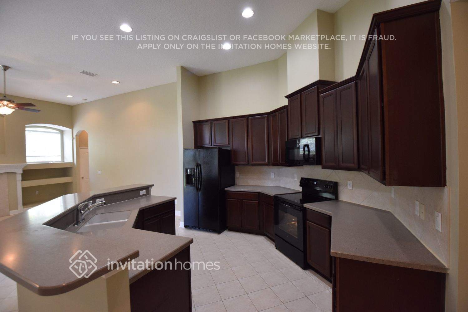 Building Photo - 6135 White Tip Rd