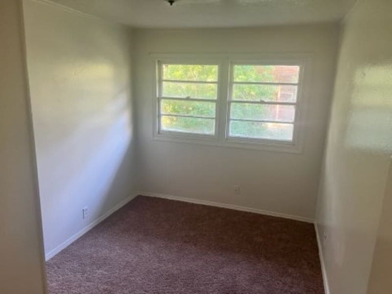 Building Photo - 8615 Beaumont Dr