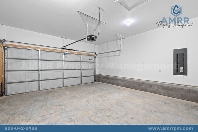 Building Photo - 1107 SW 3rd Ave