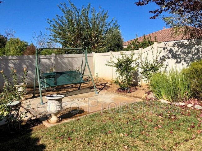 Building Photo - 1170 Wisteria Way