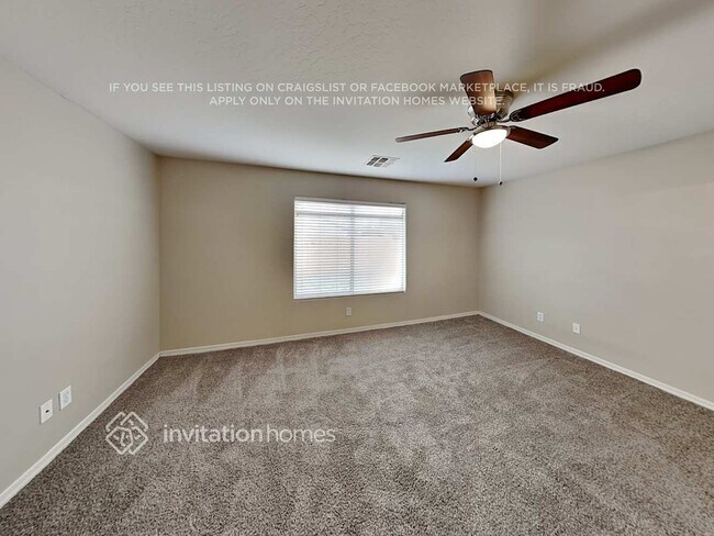 Building Photo - 928 W Desert Canyon Dr