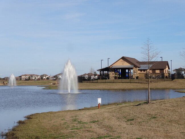 Building Photo - 24510 Avellino Ct