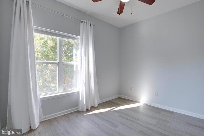 Building Photo - 14302 Rosy Ln