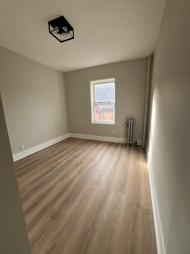 Building Photo - 38 Hemenway St