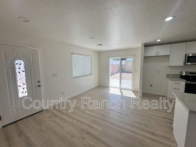 Building Photo - 5657 Rocky Rd