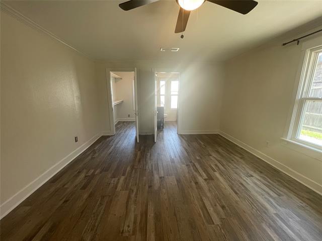 Building Photo - 3320 W 5th St