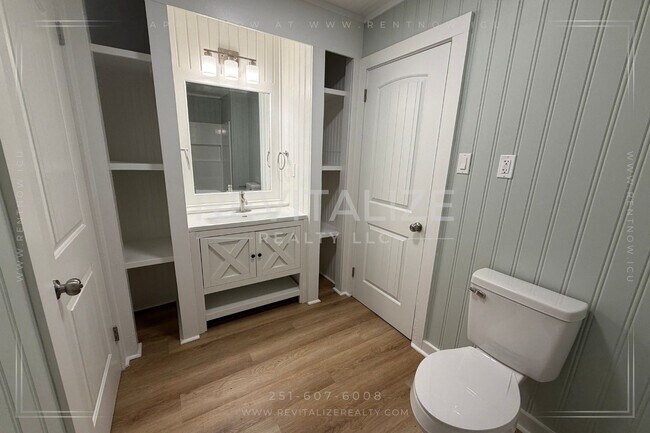 Building Photo - 5538 Gunn Rd