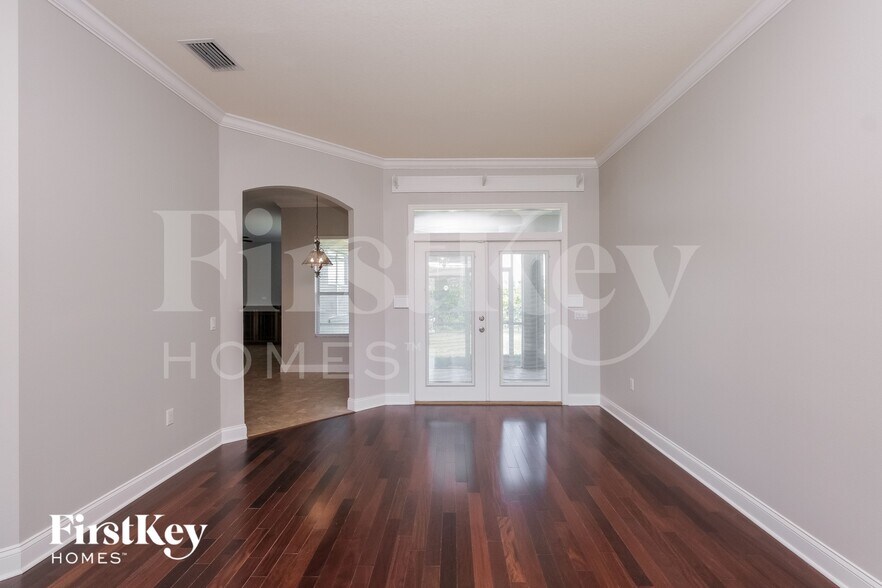 Building Photo - 520 Osprey Landing Dr