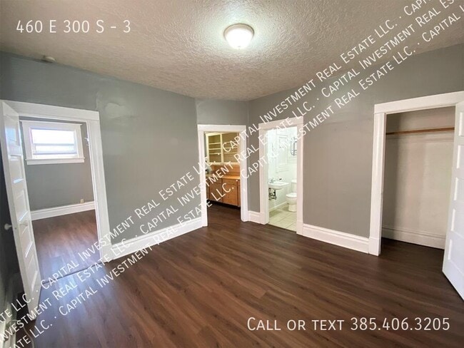 Building Photo - 460 E 300 S