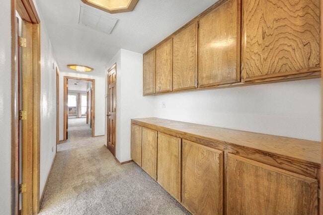 Building Photo - 2503 Brentwood Dr