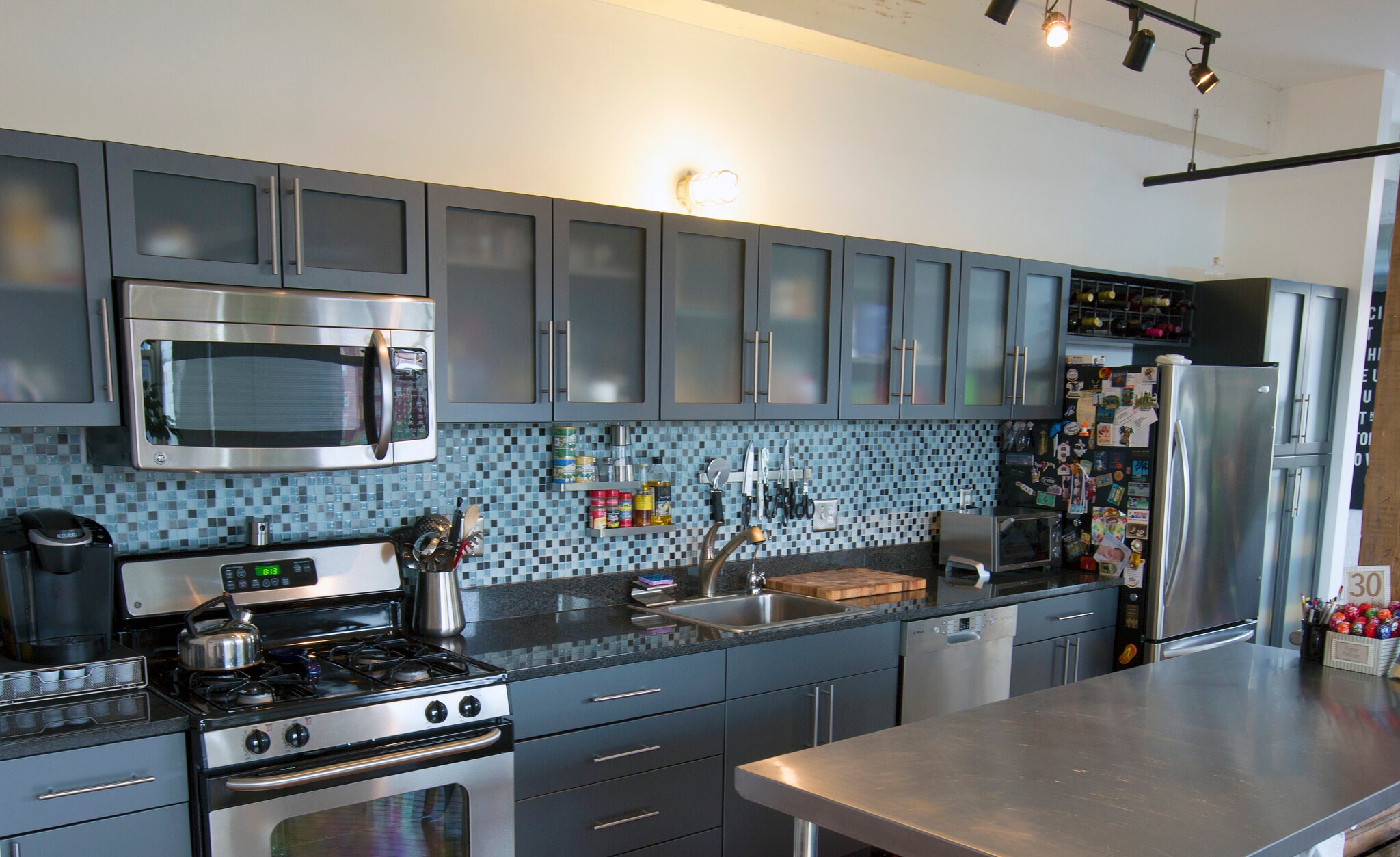 Kitchen - 1220 Buttonwood St