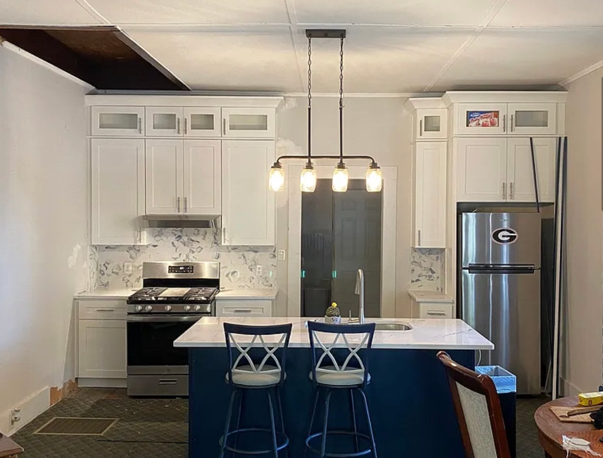 Building Photo - 147 White Cir