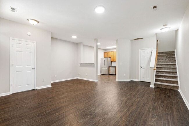 Building Photo - Raleigh Retreat: Modern 3BR Townhome with ...