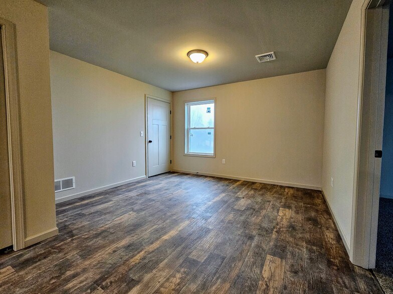 Building Photo - 2626 Creek Hill Rd