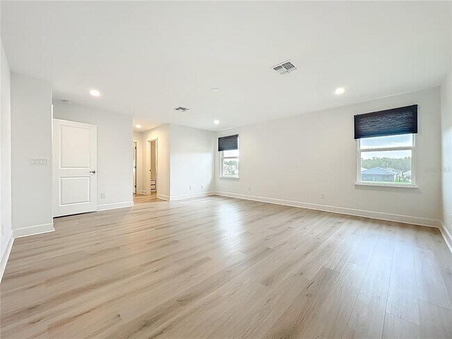 Building Photo - 3392 Bluff Oak Ln