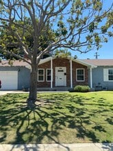 Building Photo - 2121 Westhaven Ave