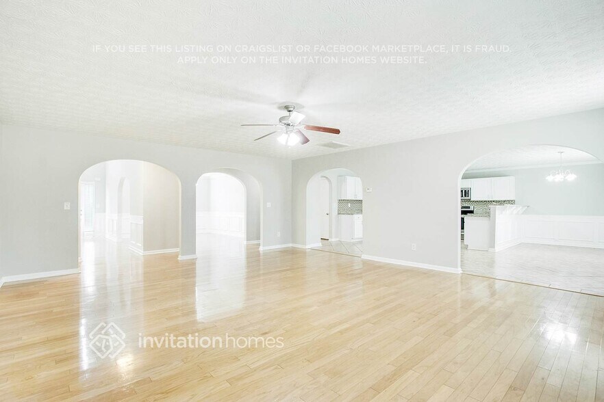 Building Photo - 3684 Lear Ct