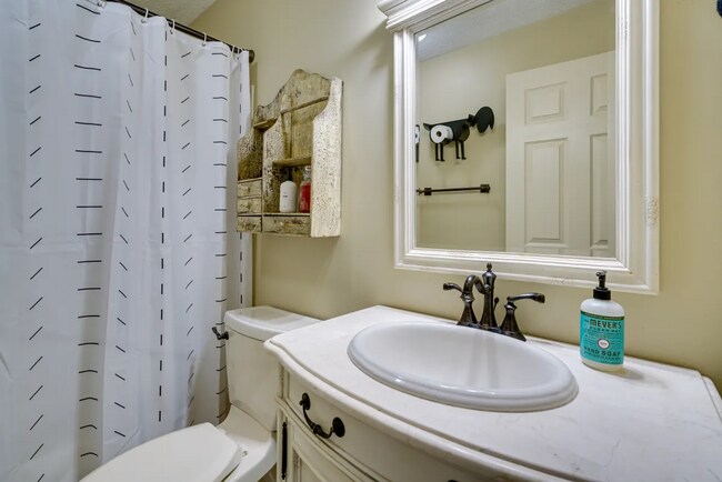 Guest Bathroom - 151 Rambling Rd