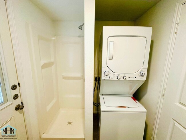 Building Photo - Straight Out of Your Favorite TV Show — This Mini-Home Marvel Has It All!