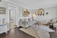 Building Photo - 103 Old Ferry Rd