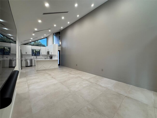 Building Photo - 9208 SW 132nd St